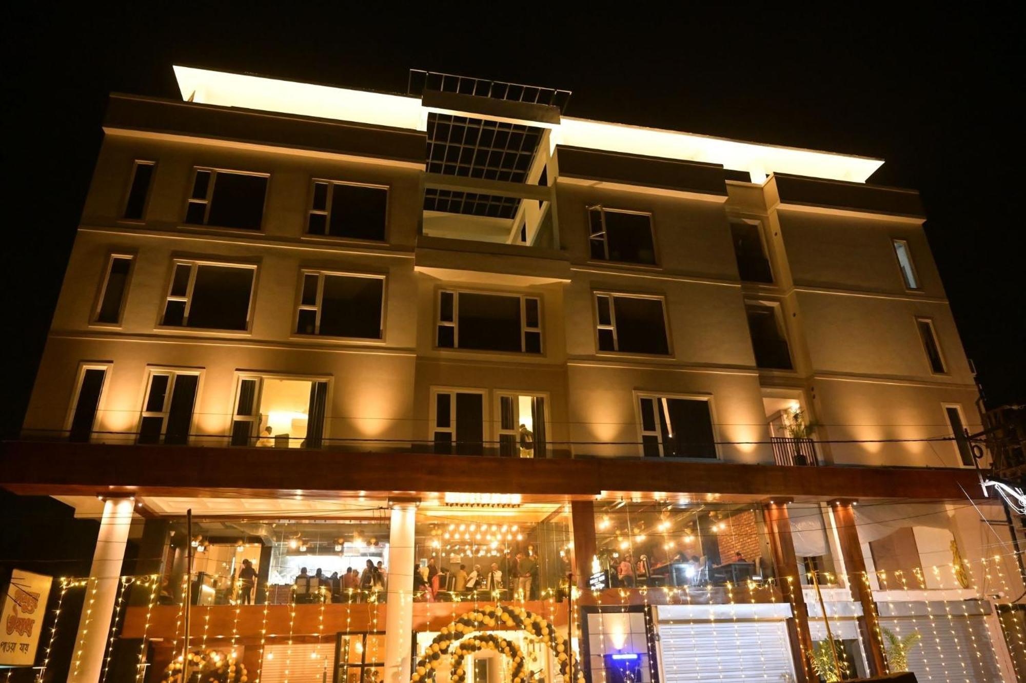 Hotel Palace View Murshidabad Extérieur photo