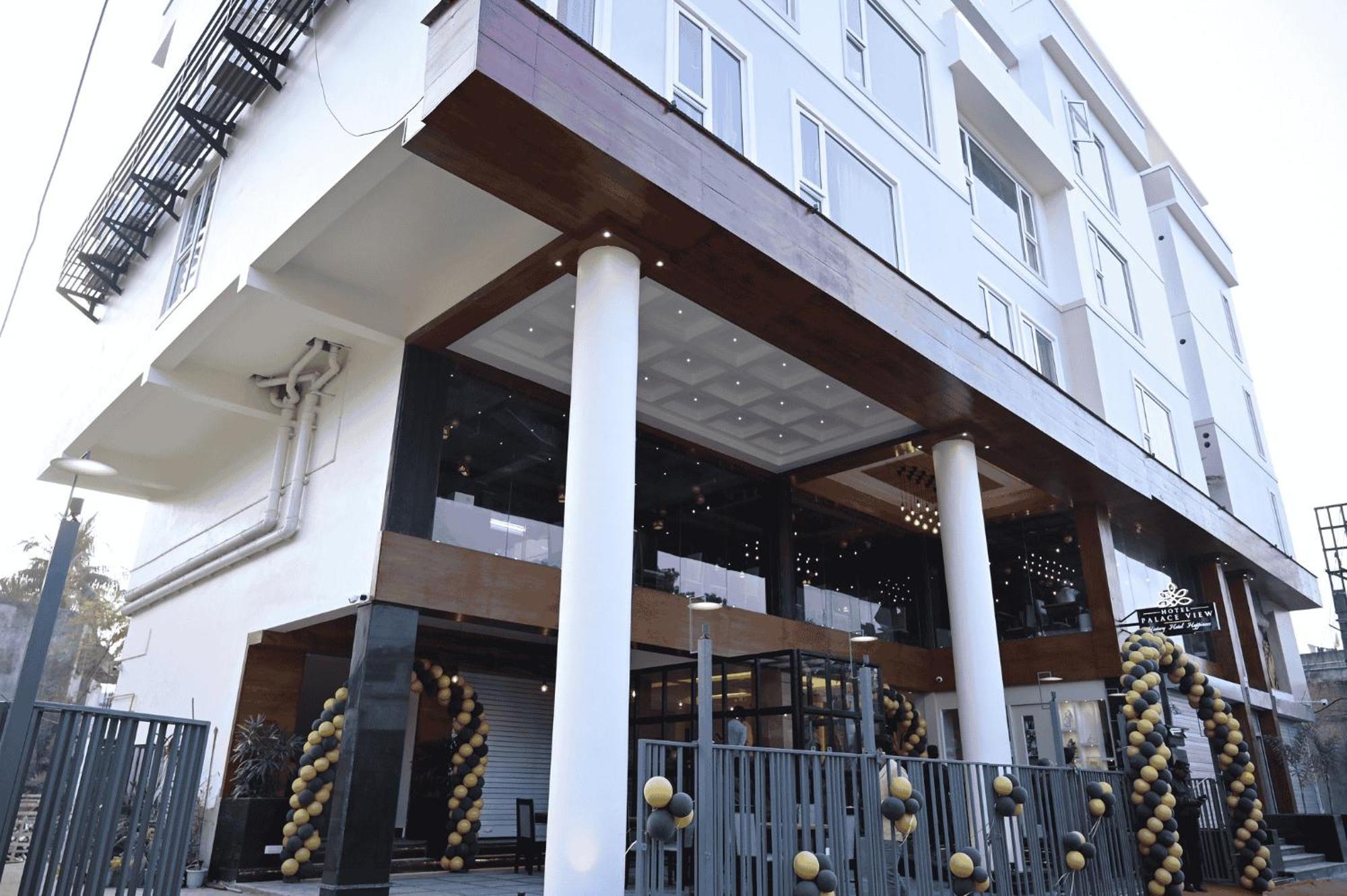 Hotel Palace View Murshidabad Extérieur photo